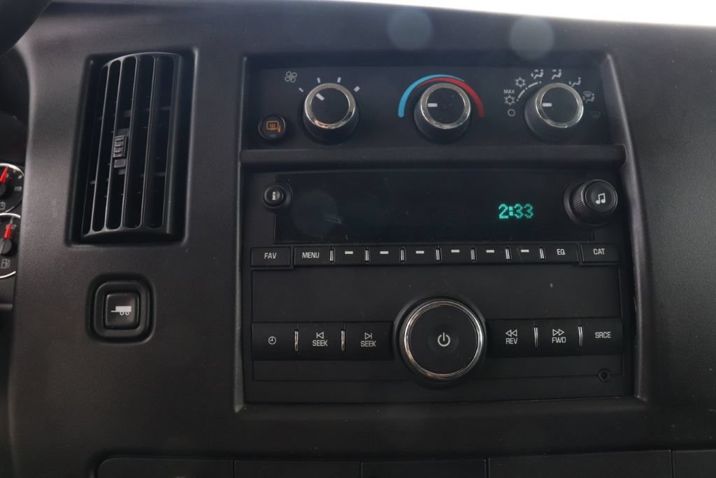 Used 2024 Chevrolet Express 2500 w/ Driver Convenience Package RWD image 17