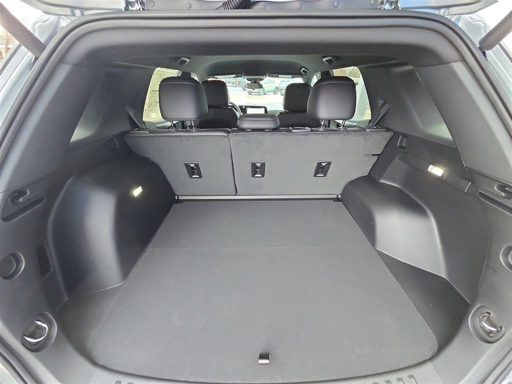 New 2026 Chevrolet Equinox LT w/ Convenience Package II image 25