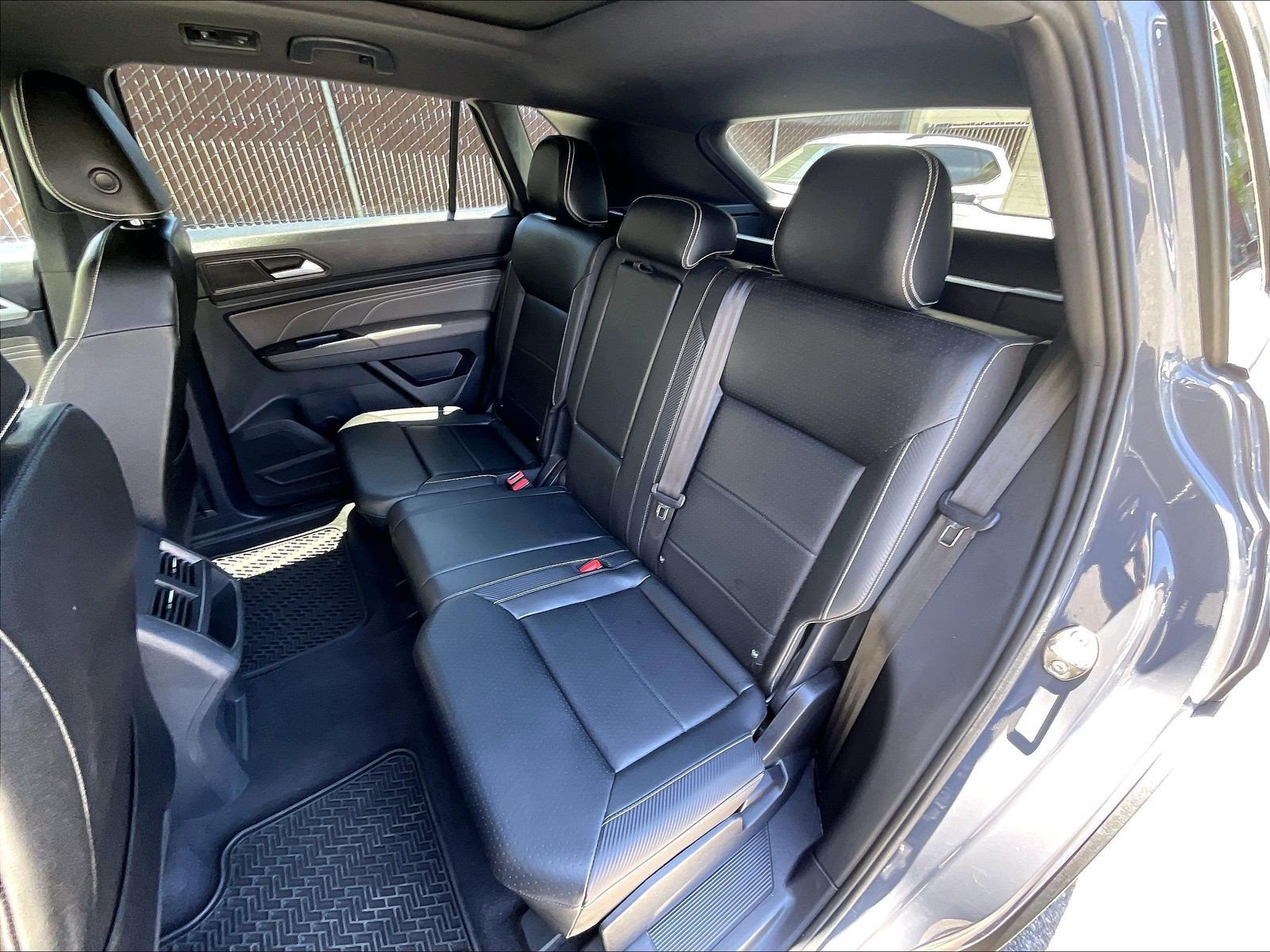 Certified 2023 Volkswagen Atlas Cross Sport SEL AWD/4WD image 25