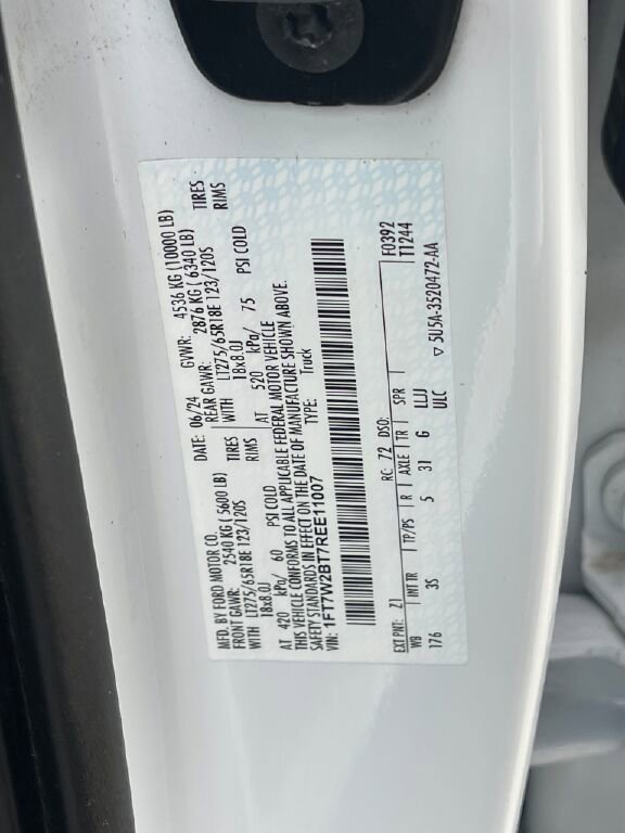 Used 2024 Ford F250 XLT image 28