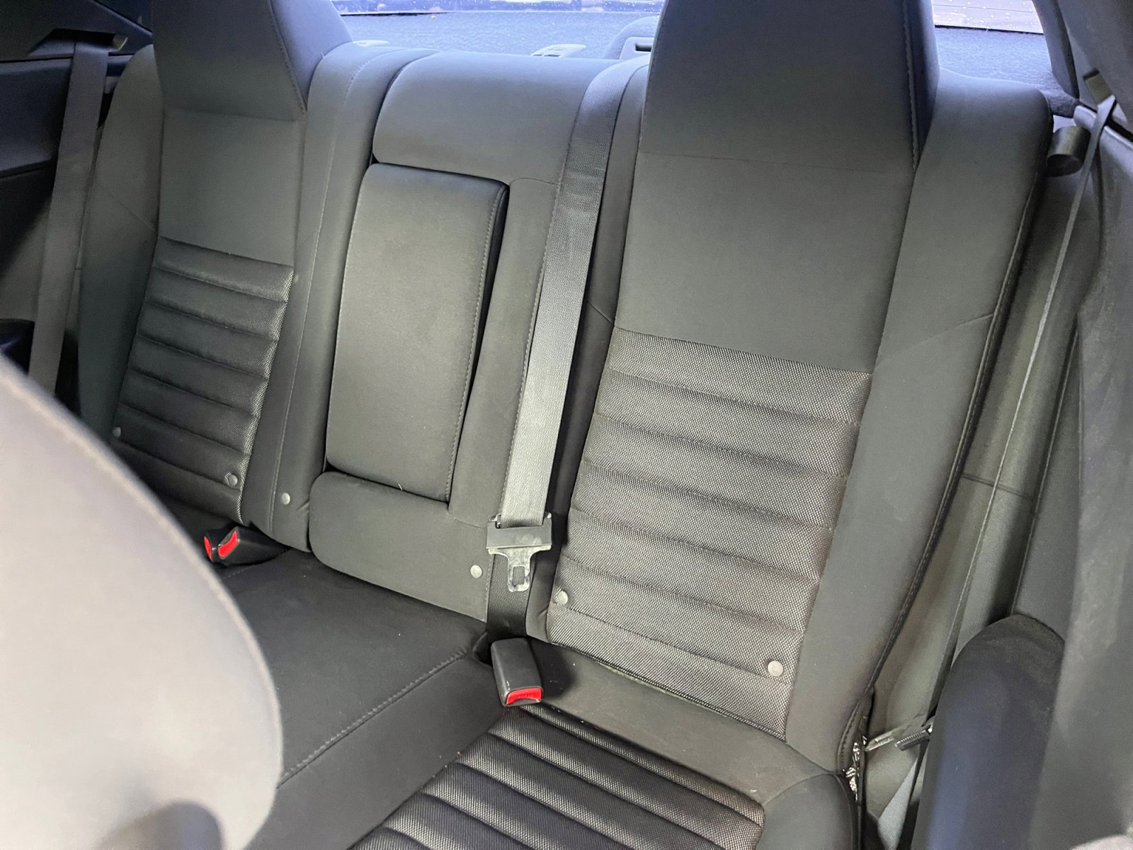 Used 2010 Dodge Challenger SE image 16