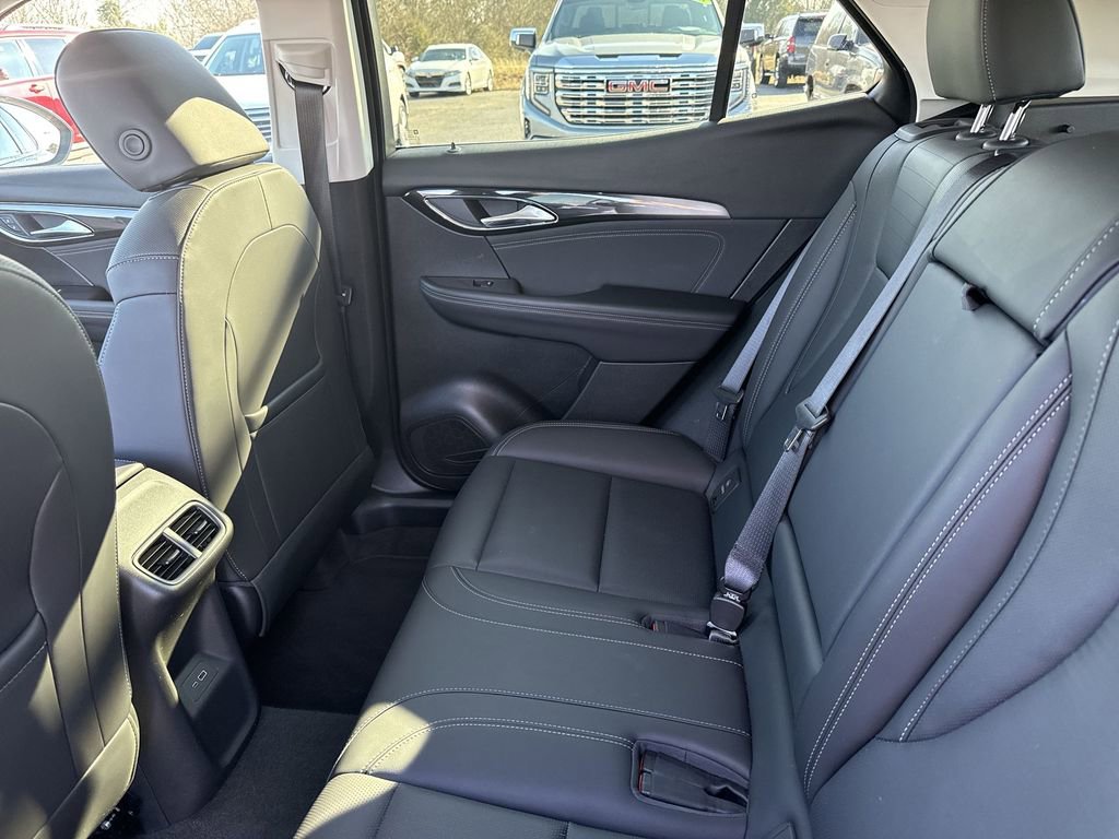 Certified 2025 Buick Envision Preferred image 32