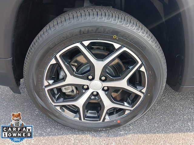 Certified 2024 Jeep Compass Limited w/ Sun and Sound Group AWD/4WD image 2