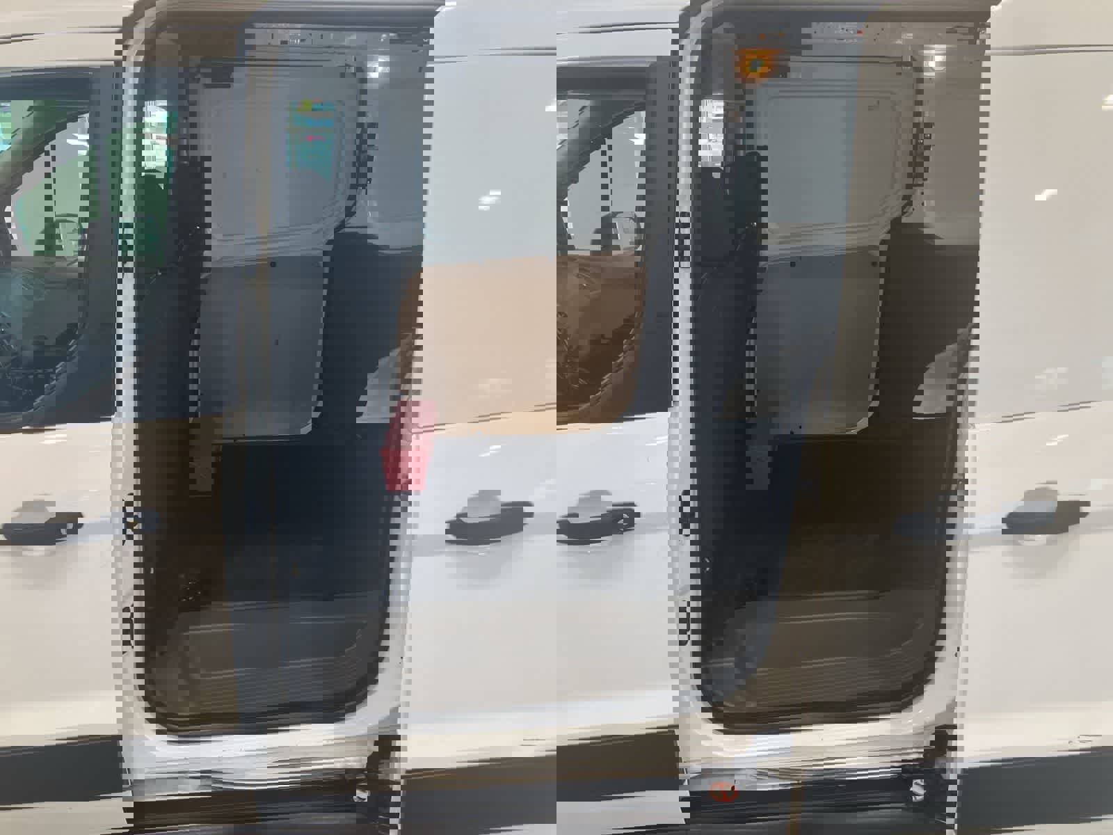 Used 2019 Ford Transit Connect XLT image 23