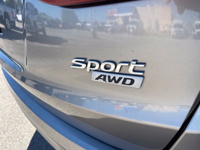 Used 2018 Hyundai Santa Fe Sport w/ 2.4L Value Package 02 AWD/4WD image 9