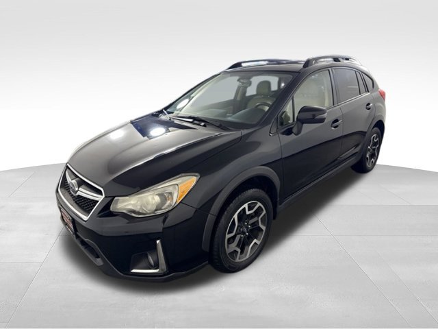 Used 2017 Subaru Crosstrek 2.0i Limited AWD/4WD image 3