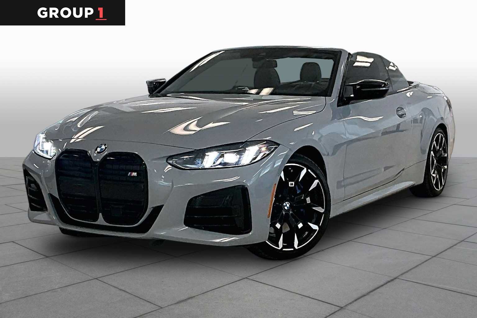 Used 2026 BMW M440i Convertible w/ Premium Package RWD image 1