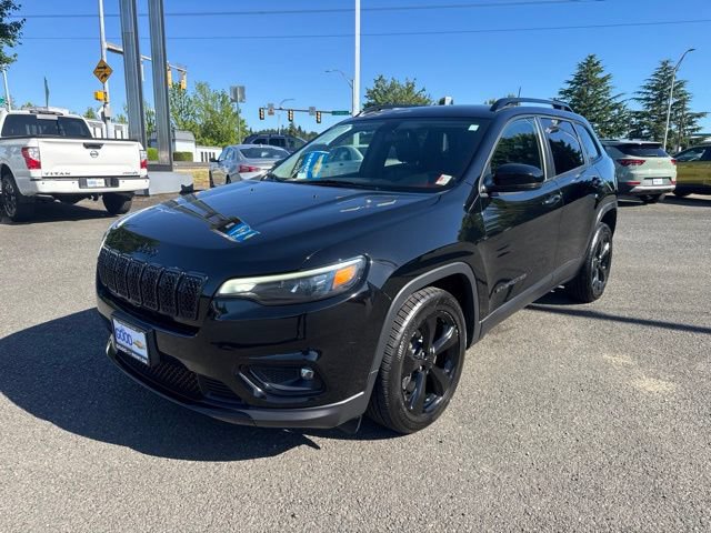 Used 2019 Jeep Cherokee Latitude Plus FWD video 1