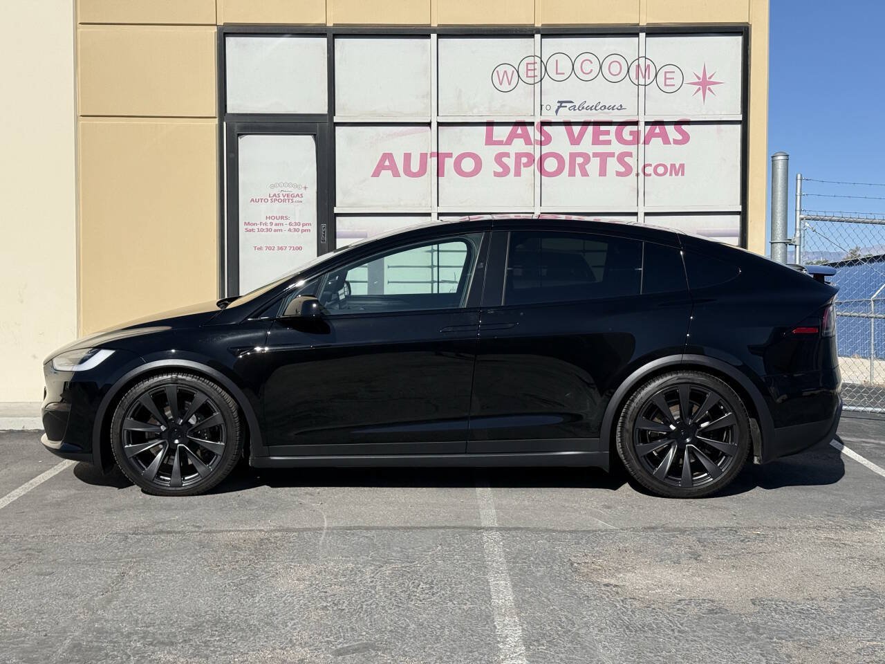 Used 2023 Tesla Model X AWD/4WD image 6