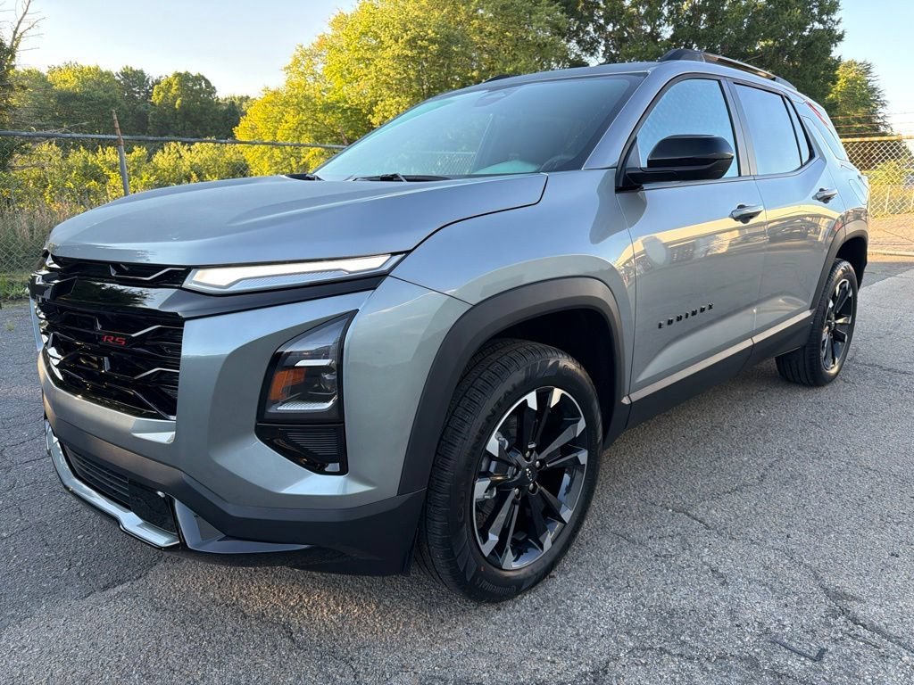 New 2027 Chevrolet Equinox RS w/ Convenience Package III AWD/4WD image 6