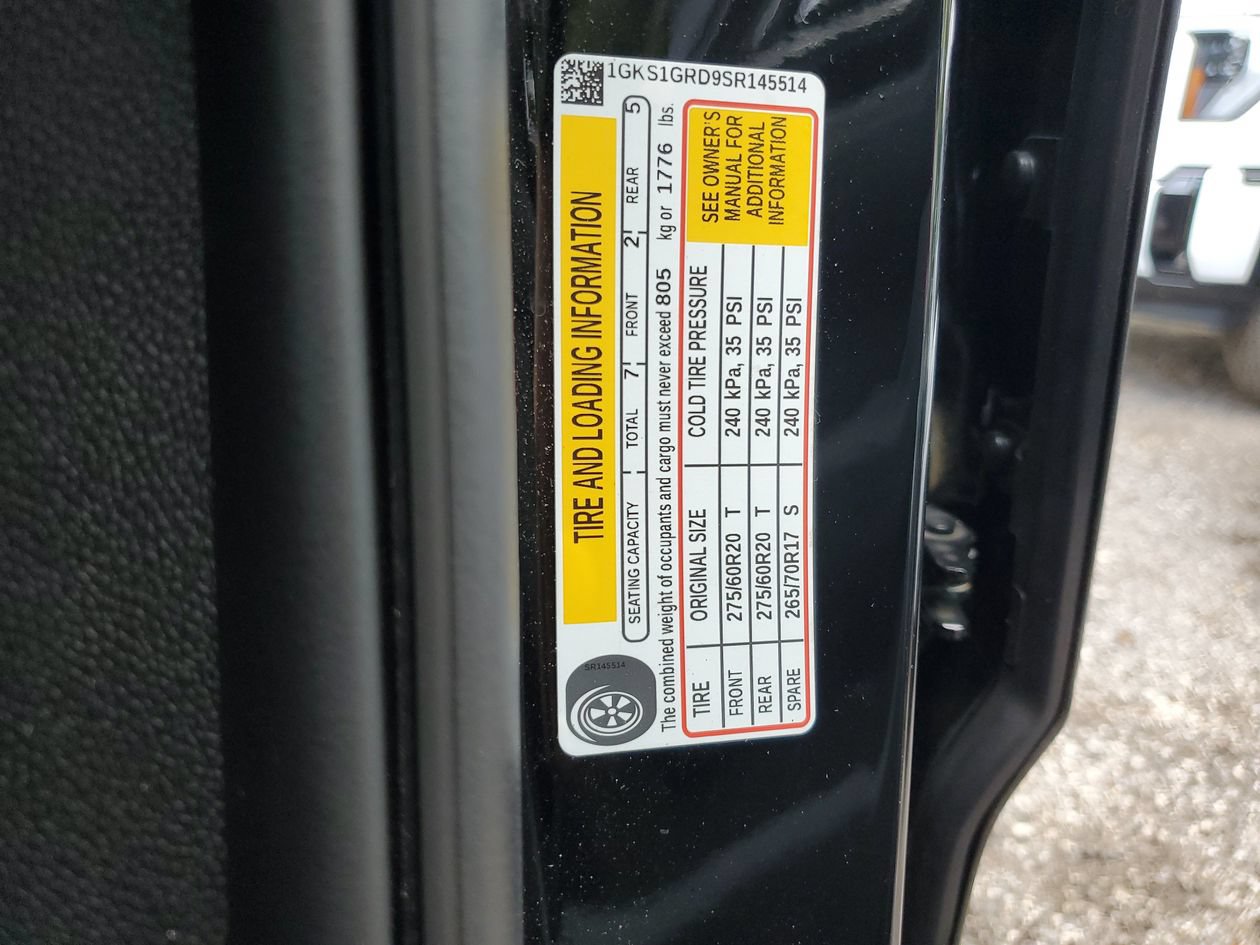 Used 2025 GMC Yukon XL Elevation RWD image 30