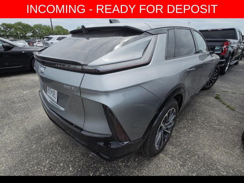 Used 2025 Cadillac Lyriq Sport AWD/4WD image 16
