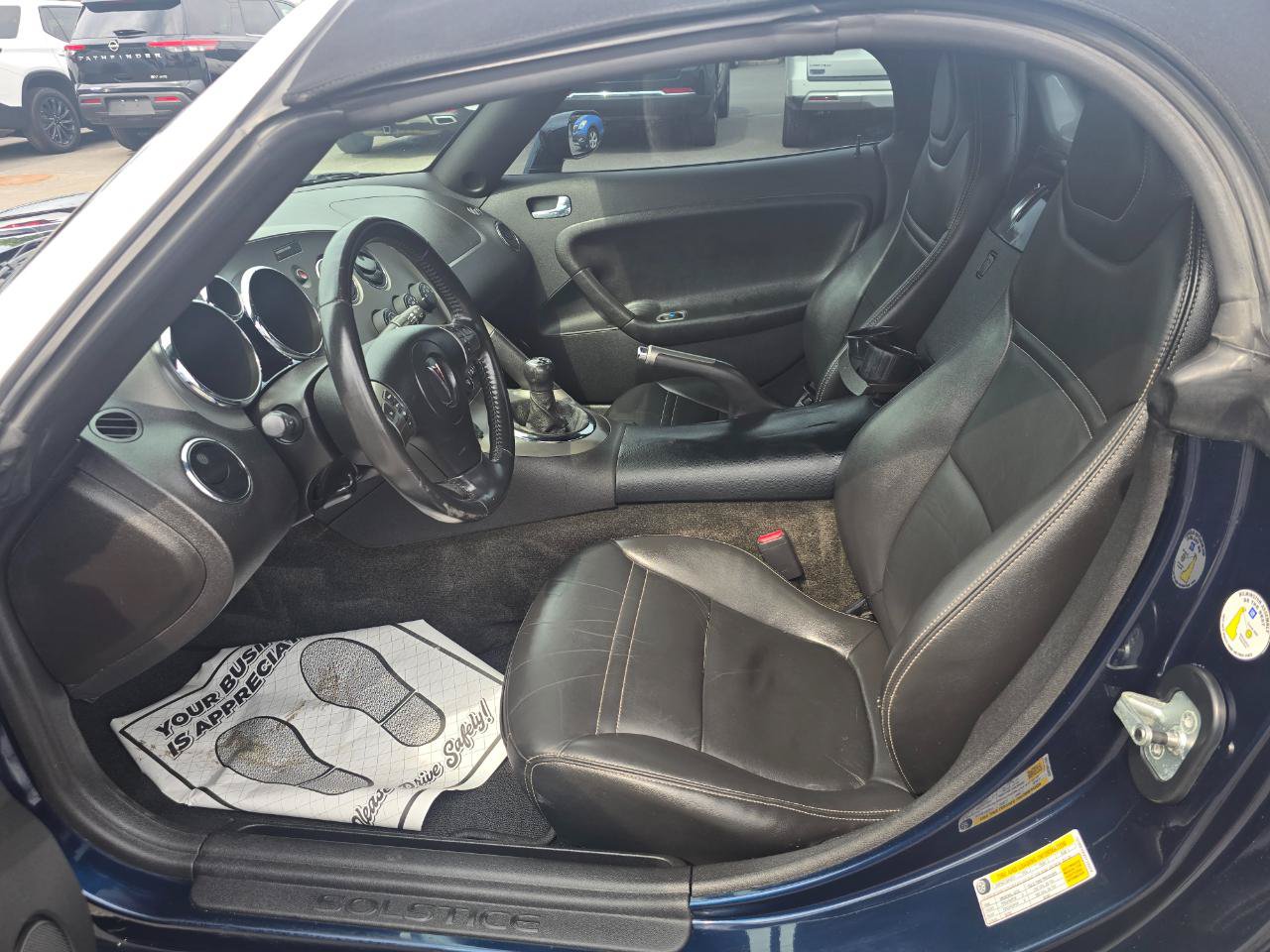 Used 2006 Pontiac Solstice Convertible w/ Premium Package RWD image 10