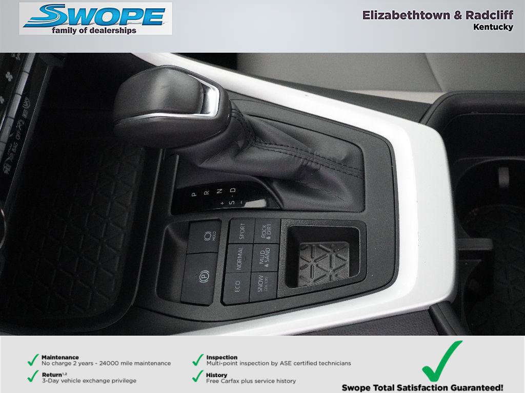 Used 2025 Toyota RAV4 XLE Premium image 24