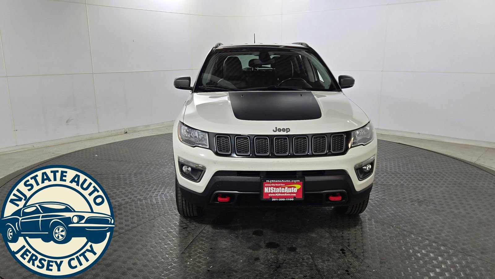 Used 2020 Jeep Compass Trailhawk AWD/4WD image 2