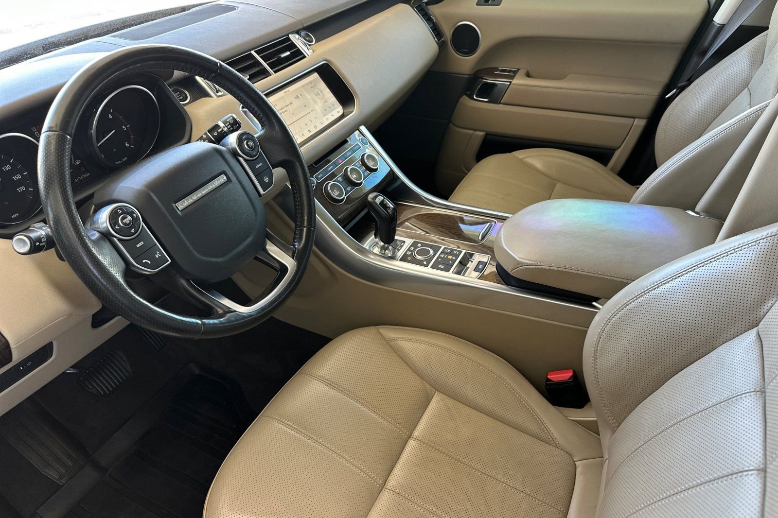 Used 2017 Land Rover Range Rover Sport HSE AWD/4WD image 11