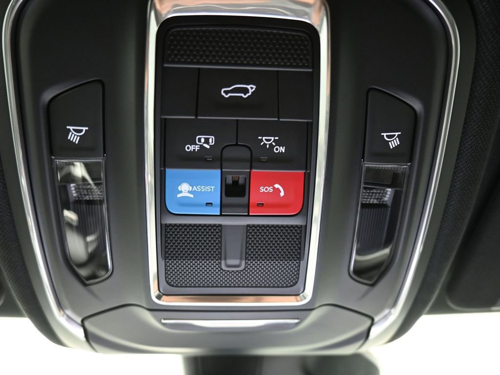 New 2026 Jeep Grand Cherokee Altitude image 26