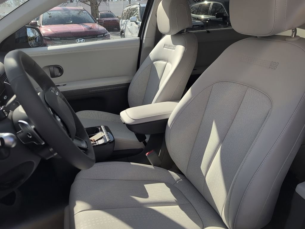 New 2026 Hyundai Ioniq 5 Limited image 9