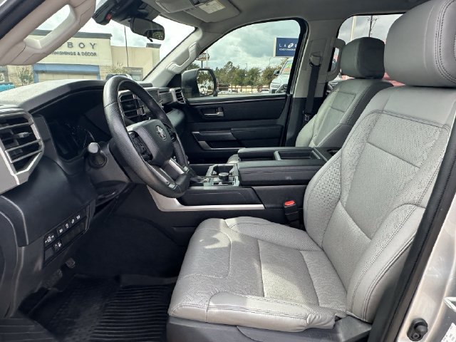 Used 2024 Toyota Tundra SR5 w/ SR5 Premium Package AWD/4WD image 27