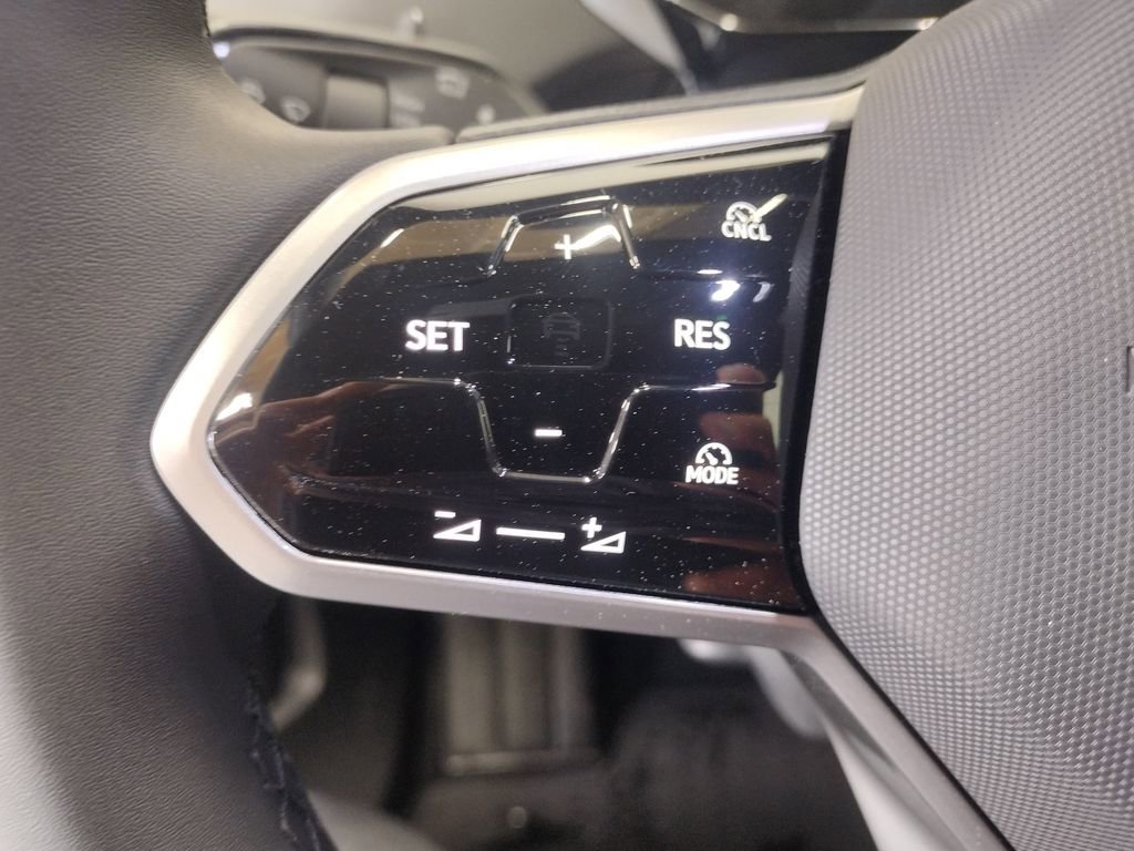 New 2026 Volkswagen ID.4 Pro AWD/4WD image 23