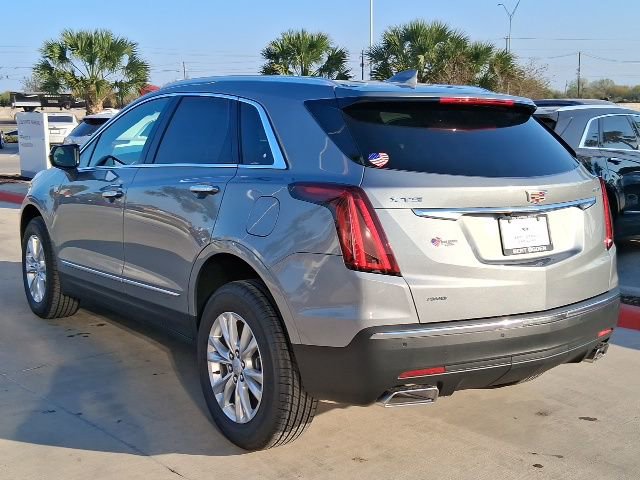 New 2026 Cadillac XT5 Luxury w/ LPO, Floor Liner Package AWD/4WD image 4
