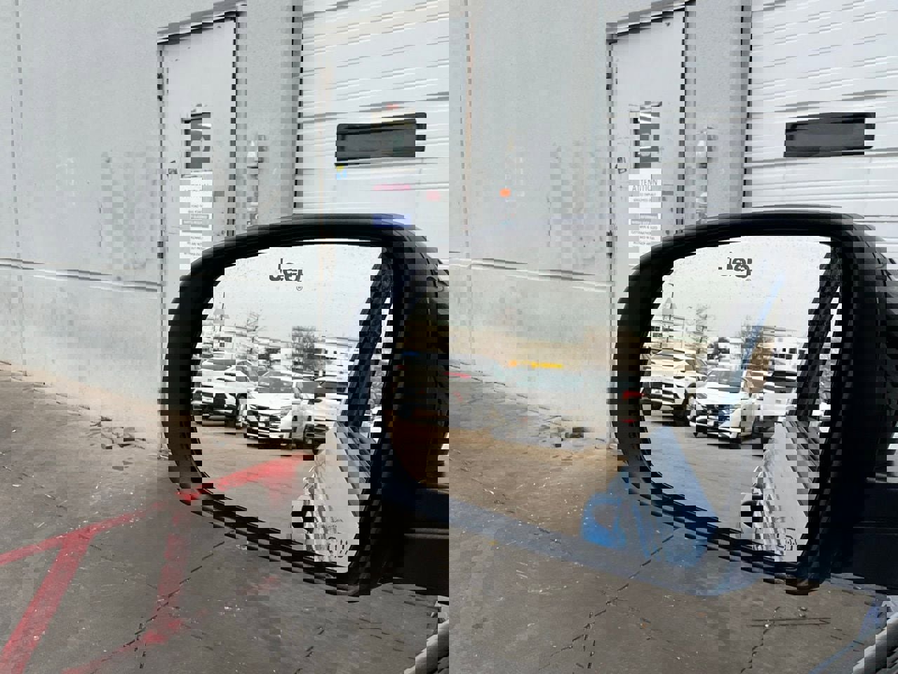 Used 2025 Jeep Compass Trailhawk image 18