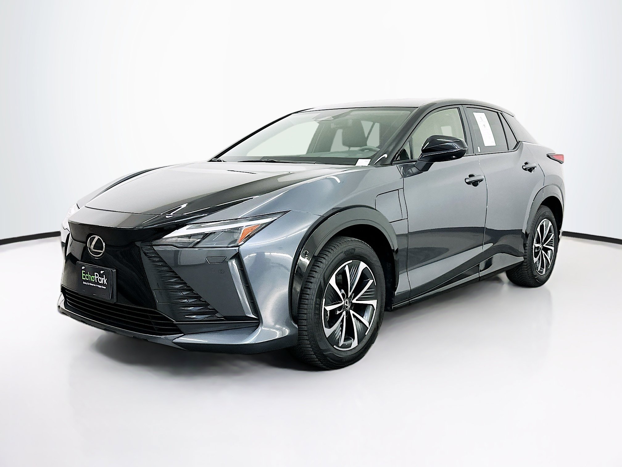 Used 2024 Lexus RZ 450e Premium w/ Technology Package AWD/4WD image 3