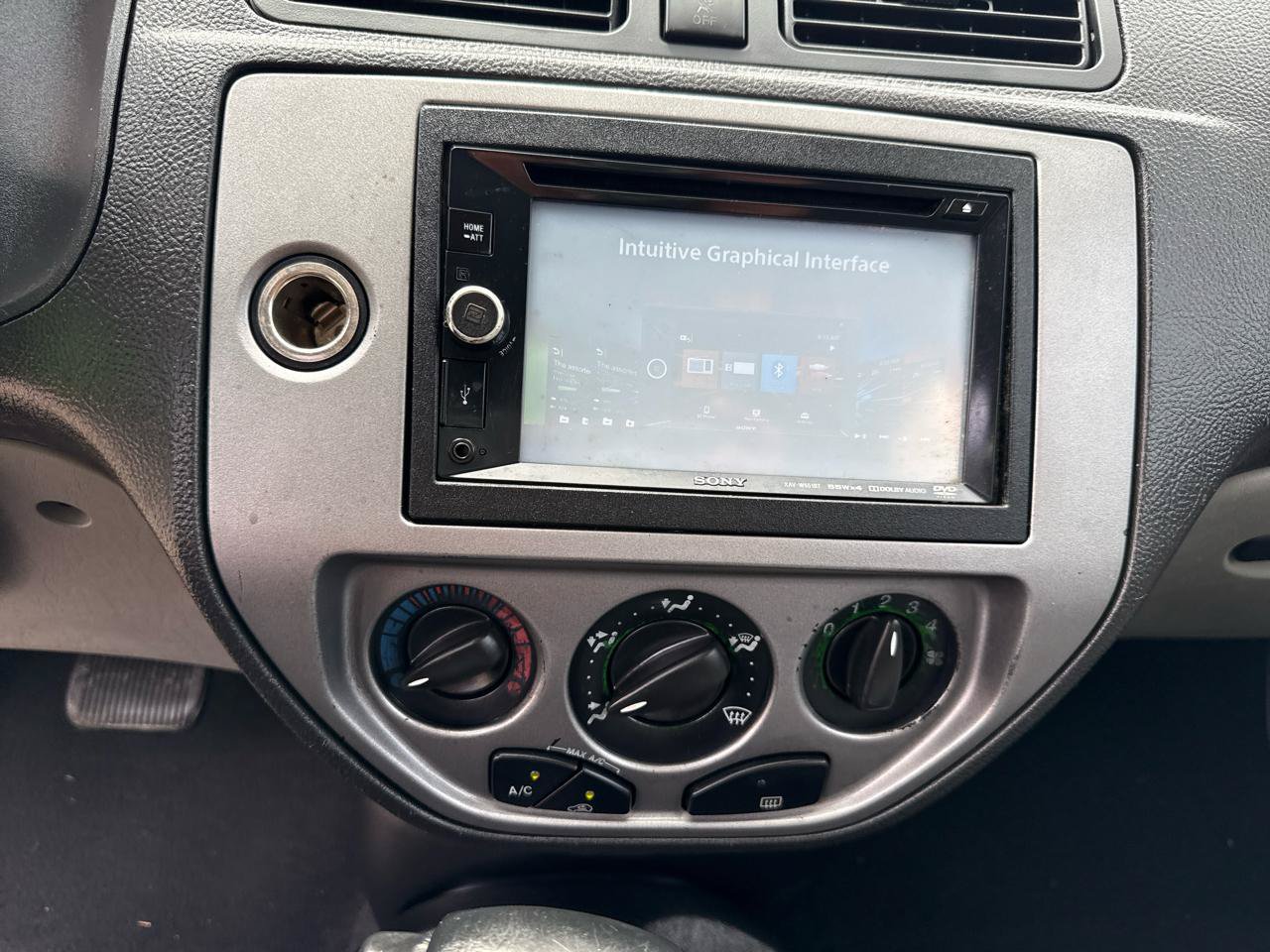 Used 2005 Ford Focus S FWD image 16