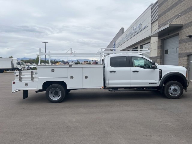 New 2026 Ford F550 4x4 Crew Cab image 4