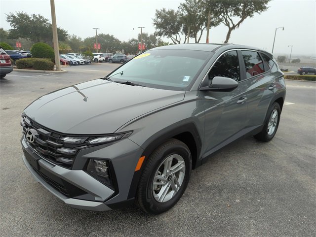 Used 2025 Hyundai Tucson SE image 9