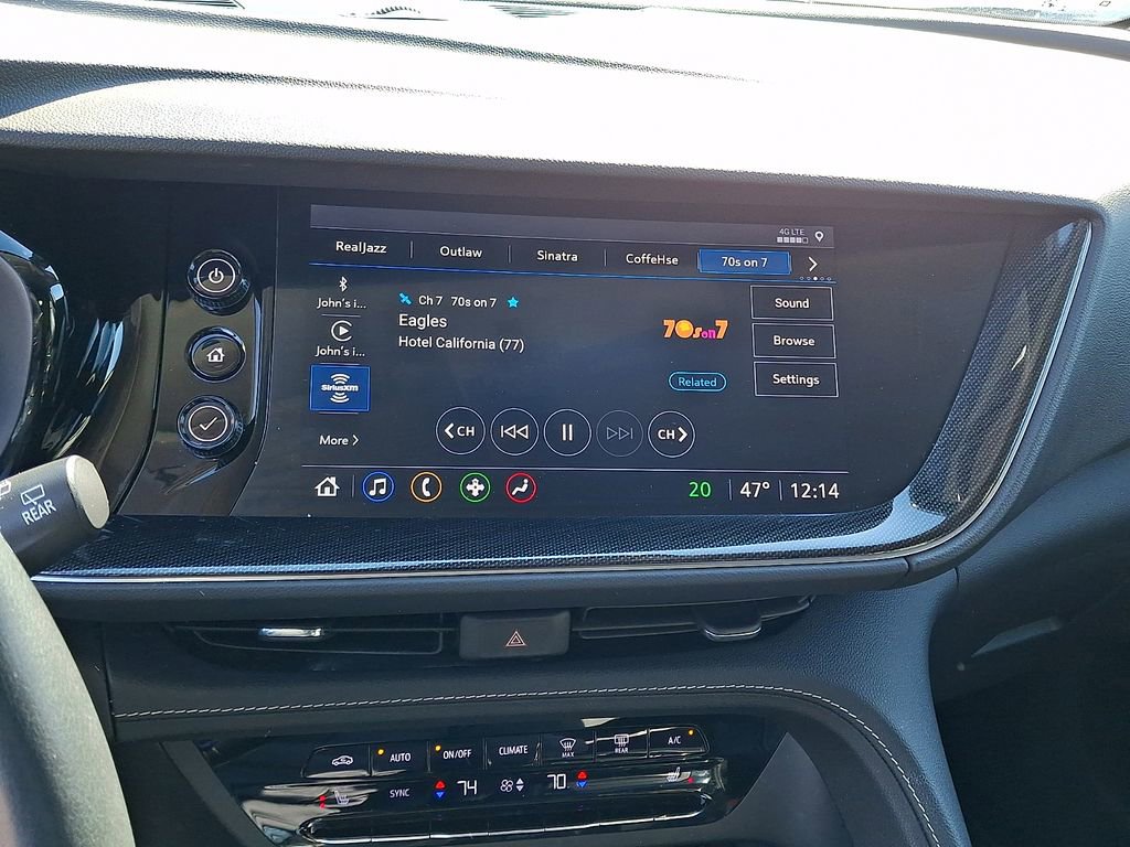 Used 2021 Buick Envision Preferred AWD/4WD image 3