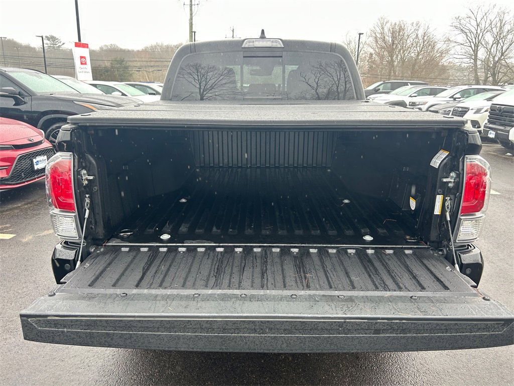 Used 2023 Toyota Tacoma TRD Sport w/ Technology Package image 19