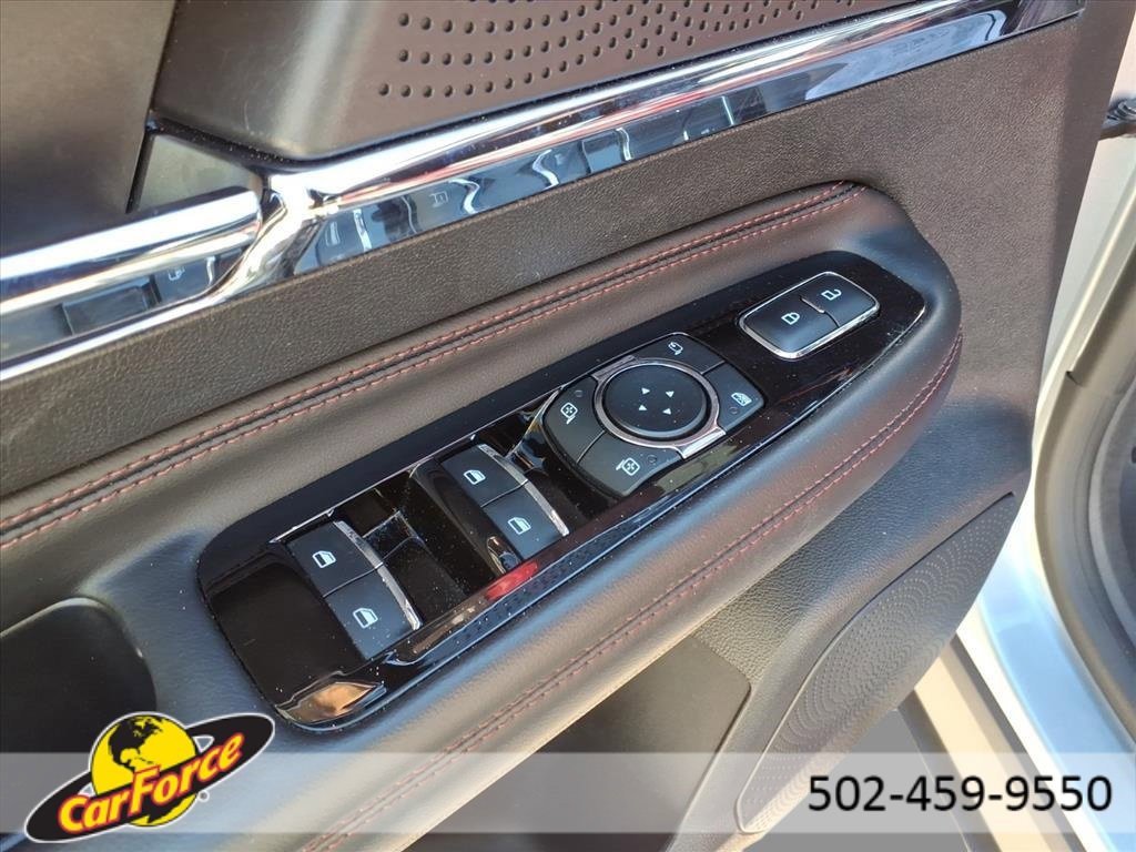 Used 2023 Lincoln Corsair Reserve w/ Equipment Group 201A image 18