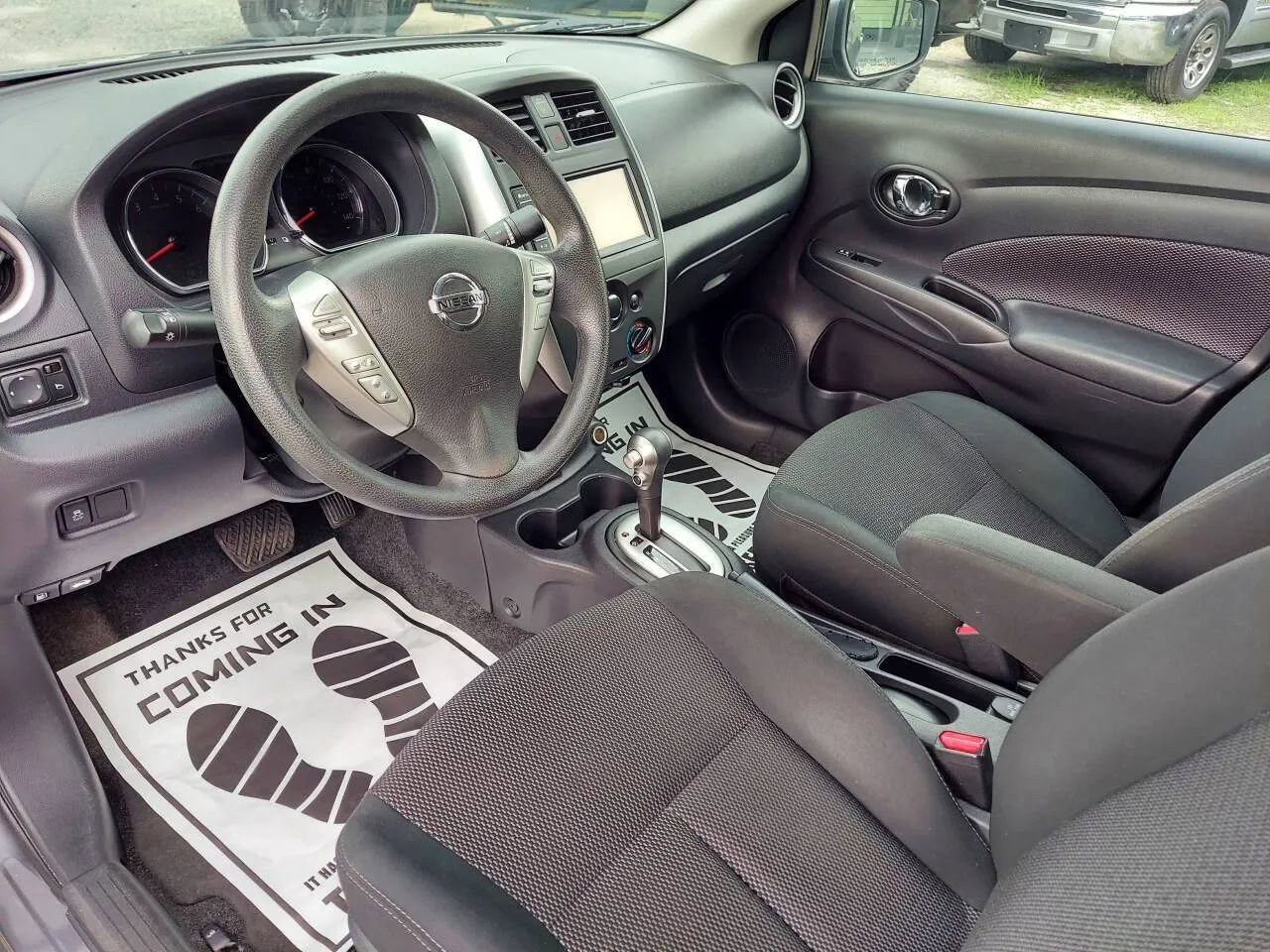 Used 2019 Nissan Versa SV image 15