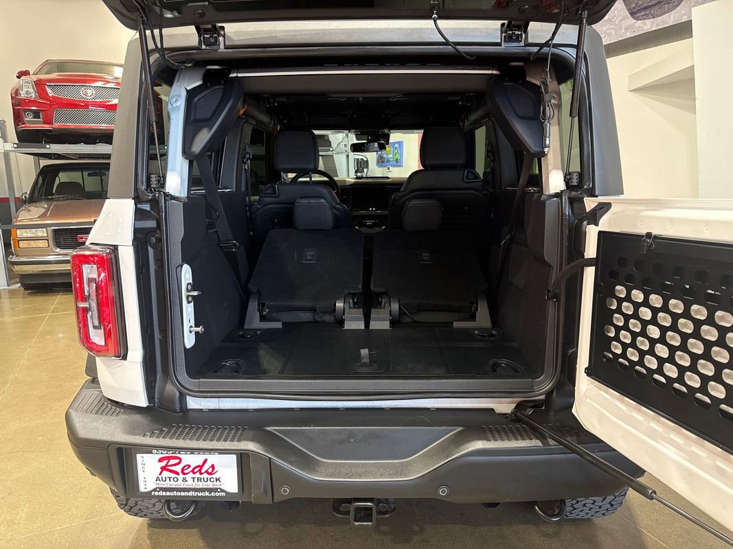 Used 2023 Ford Bronco Badlands image 75