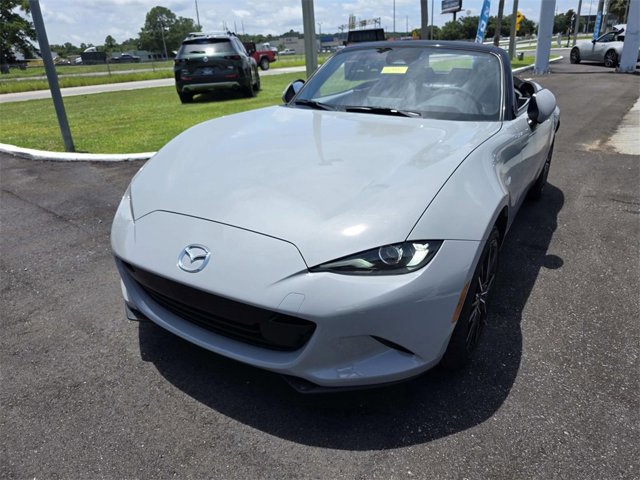 New 2025 MAZDA MX-5 Miata Grand Touring w/ Weather Package image 7