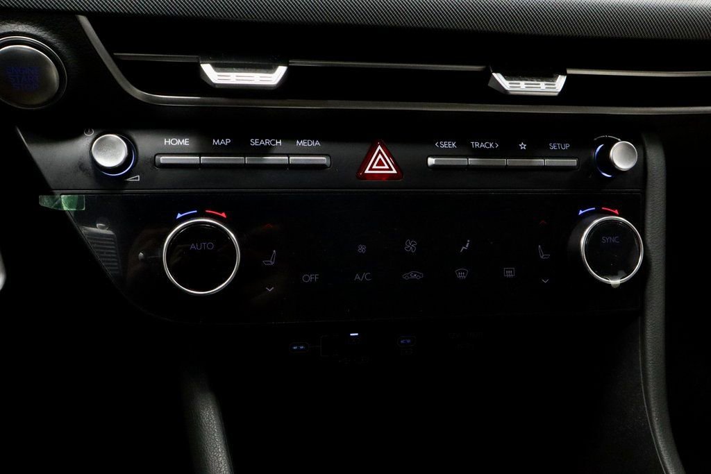 Certified 2024 Hyundai Sonata SEL image 29