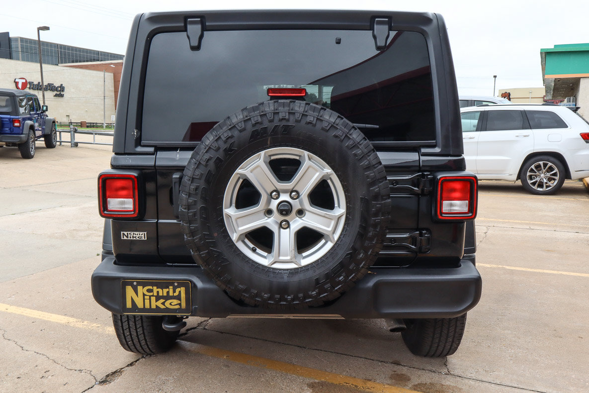 Used 2021 Jeep Wrangler Unlimited Sport AWD/4WD image 13