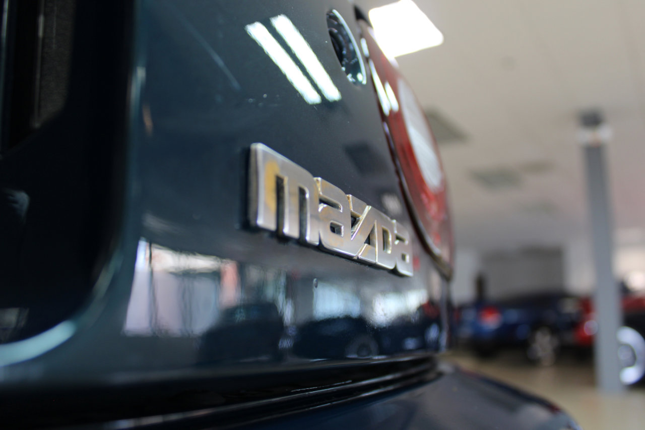 Used 1996 MAZDA MX-5 Miata image 21