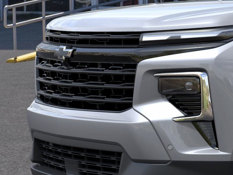 New 2025 Chevrolet Traverse LT w/ Enhanced Driving Package image 13