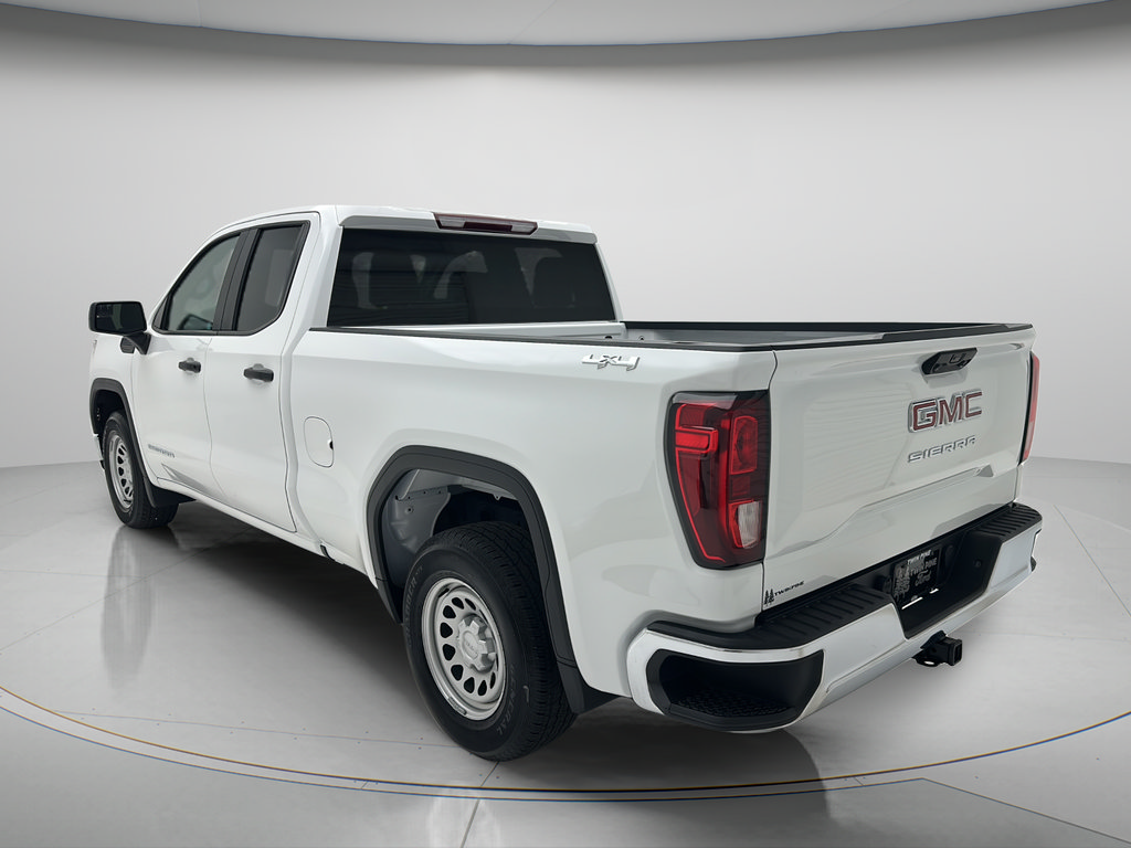 Used 2023 GMC Sierra 1500 Pro w/ Pro Value Package AWD/4WD image 5