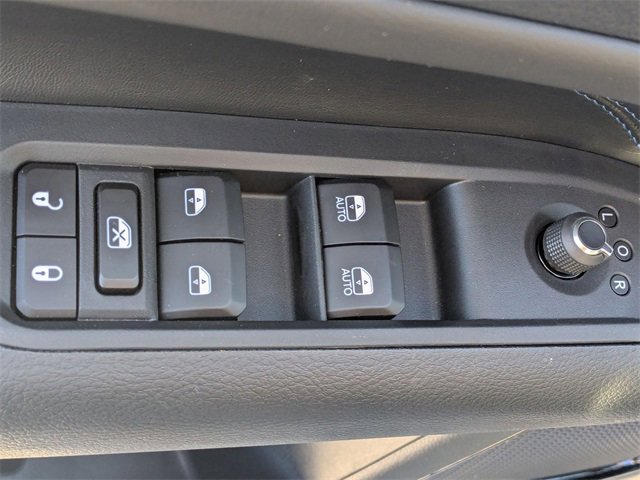 New 2026 Jeep Compass Latitude image 12