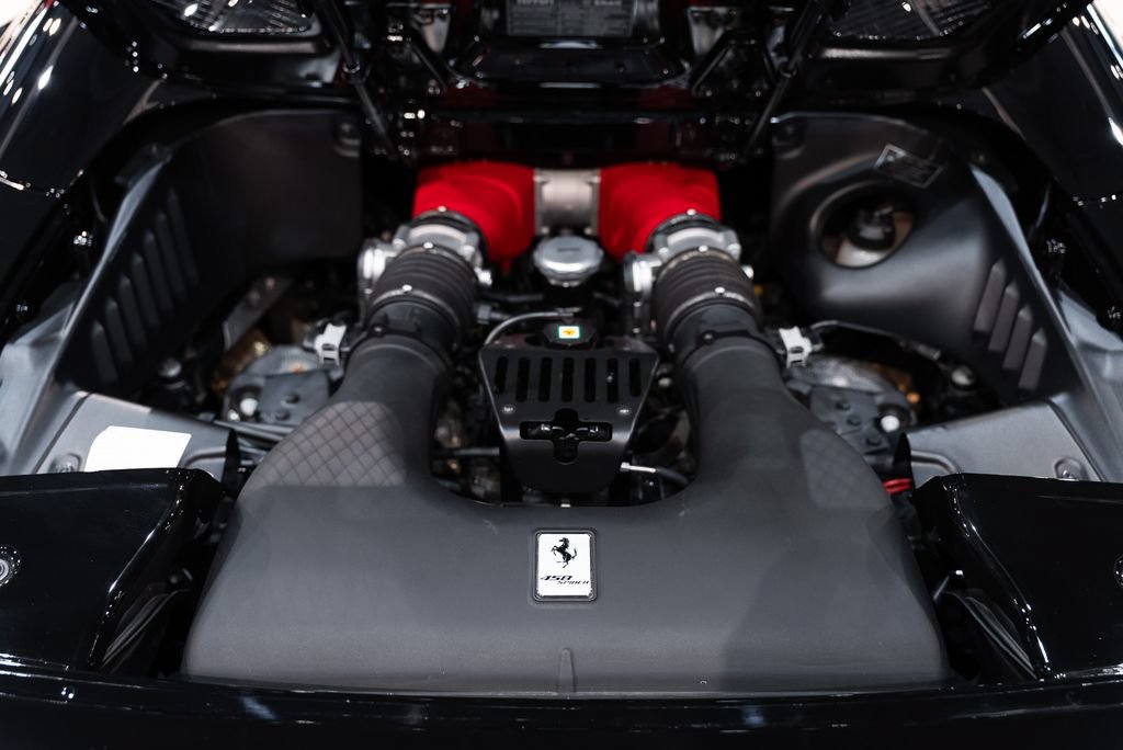 Certified 2014 Ferrari 458 Spider RWD image 20