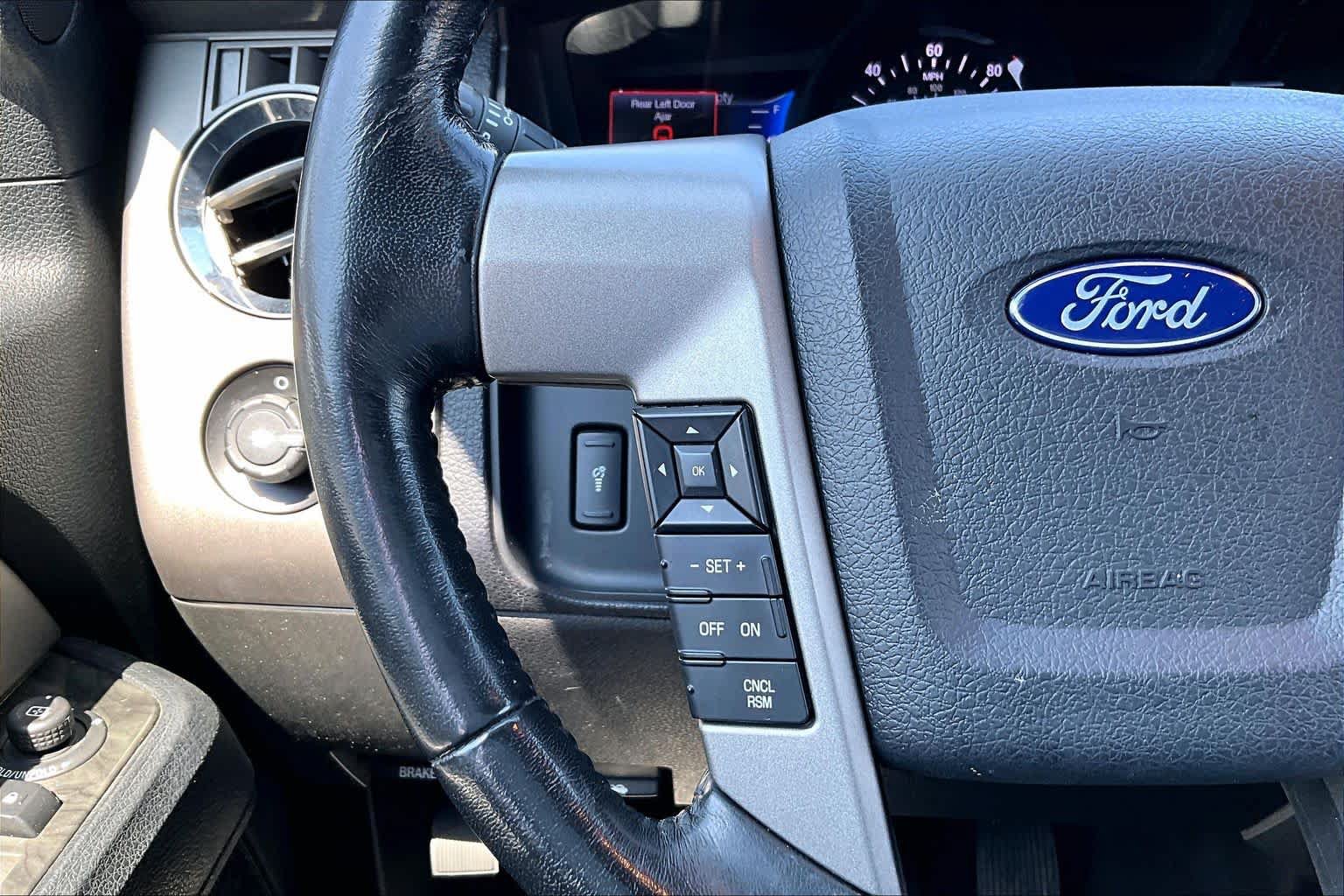 Used 2017 Ford Expedition EL Limited w/ Equipment Group 301A AWD/4WD image 20