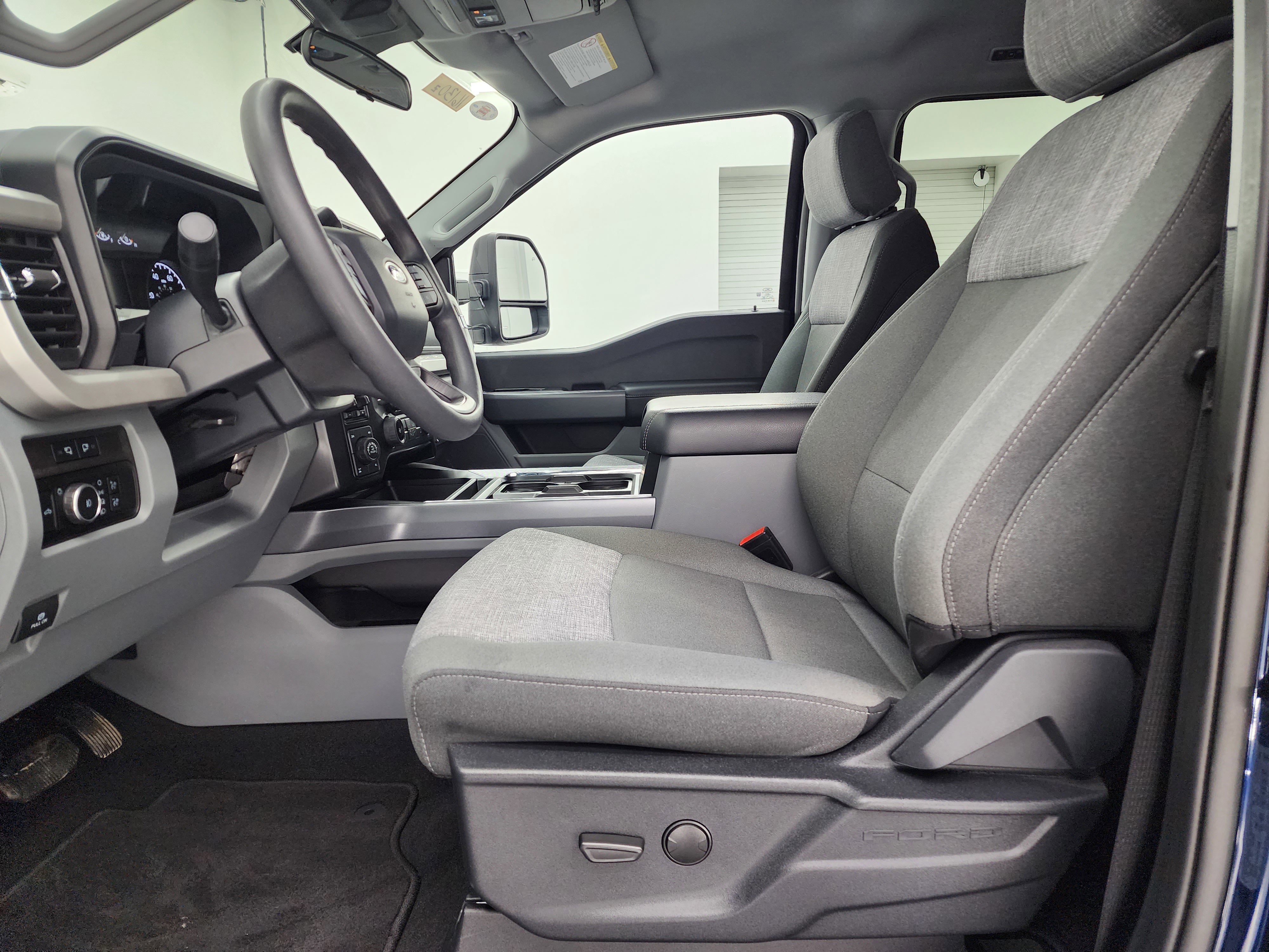 Used 2024 Ford F350 XLT w/ Tremor Off-Road Package image 8