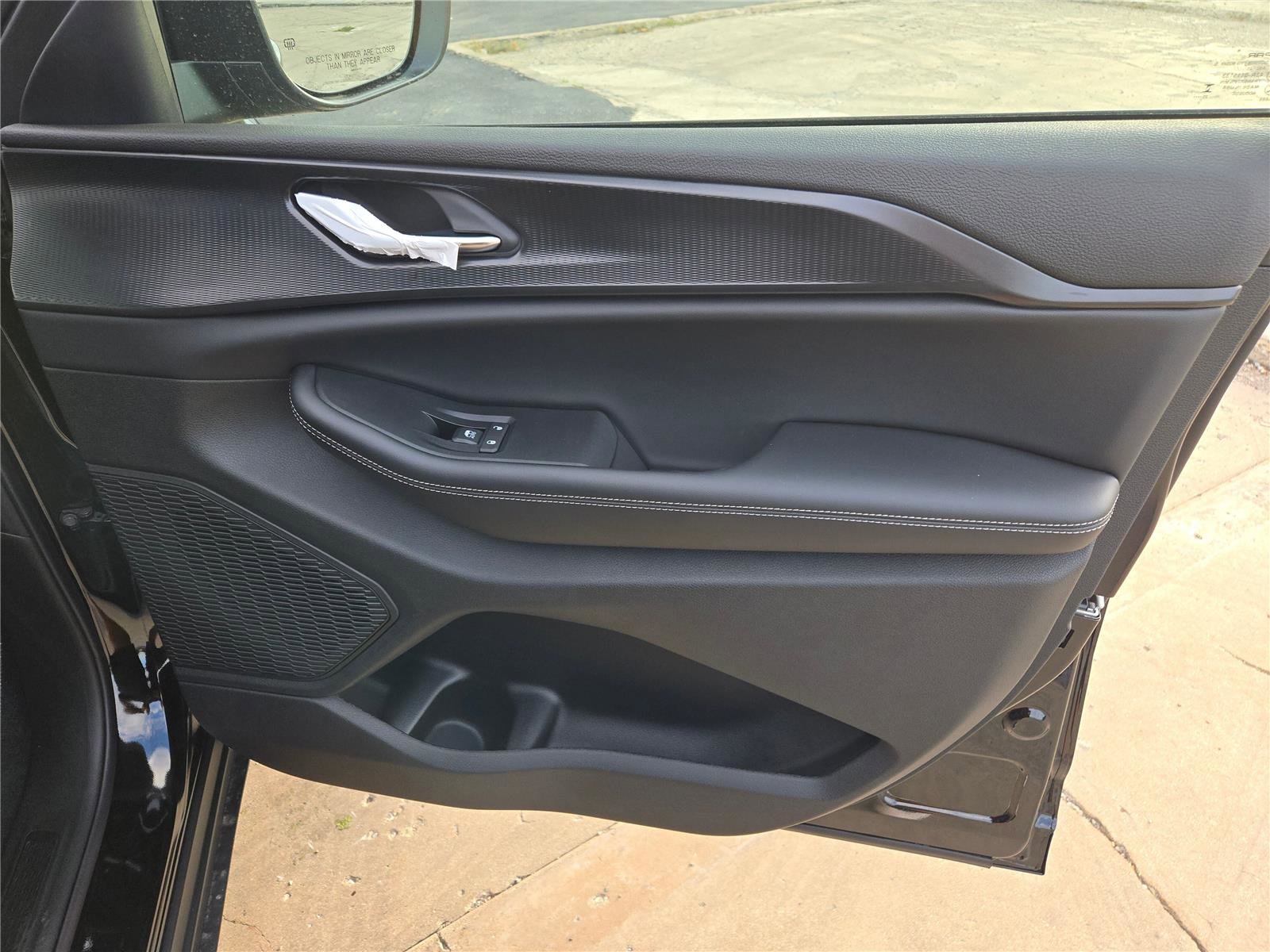 New 2025 Jeep Grand Cherokee Laredo w/ MOPAR Finishing Package image 4