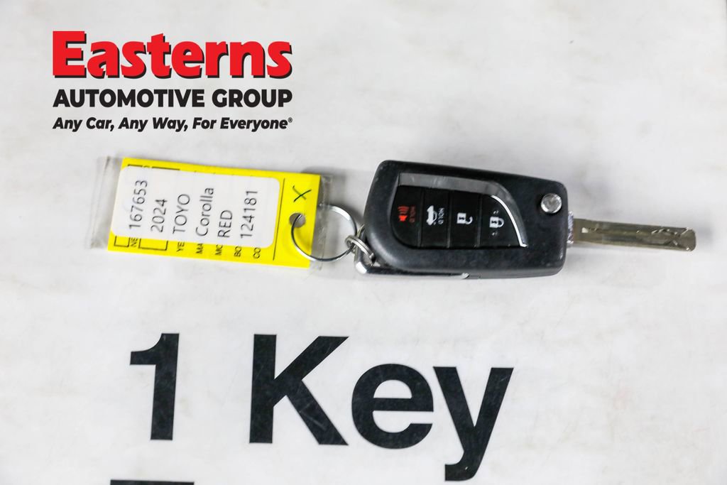 Used 2024 Toyota Corolla LE image 34