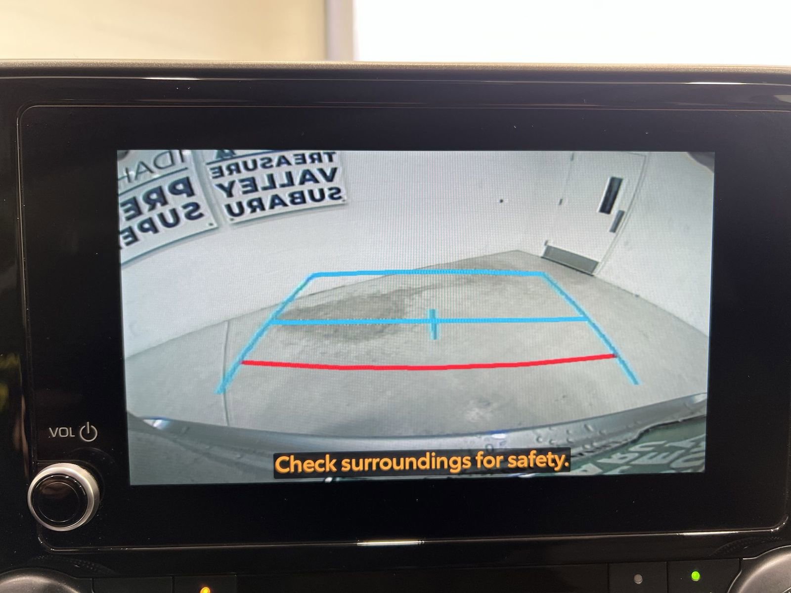 Used 2024 Toyota Highlander XLE image 17