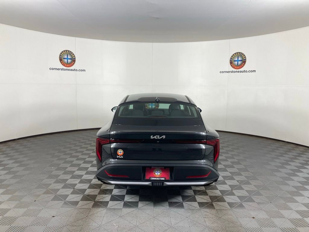 New 2025 Kia K4 LXS image 18