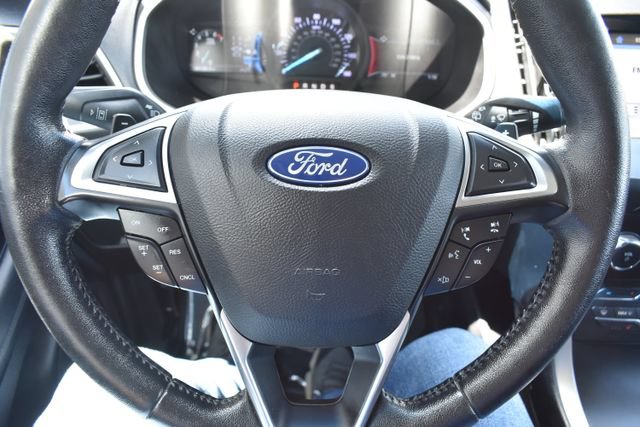 Used 2019 Ford Edge SEL w/ Equipment Group 201A AWD/4WD image 20